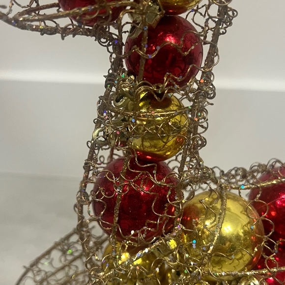 Gold Wire Reindeer Decor - Picture 2 of 6